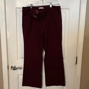 New York & Co dress pants in maroon